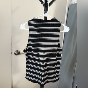 Woman TOPS / Tank Tops